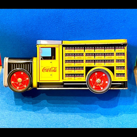 Coca Cola Moving Tin Truck